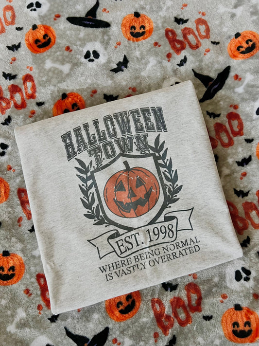 vintage halloween town tee